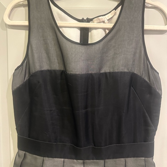 Halston Heritage
Organza-Overlay Striped Dress - Picture 5 of 7